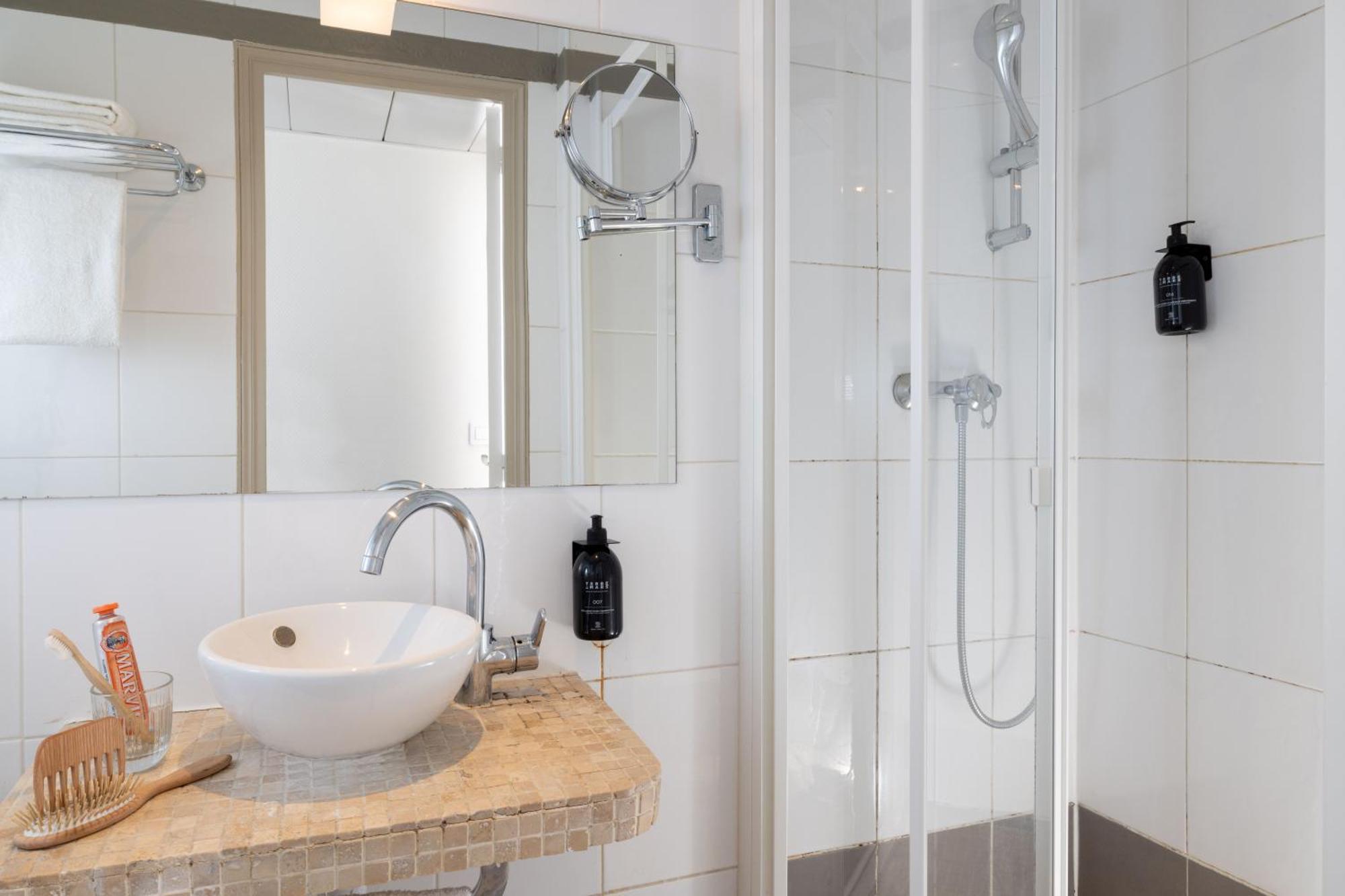 Hotel Korner Montparnasse Париж Екстериор снимка